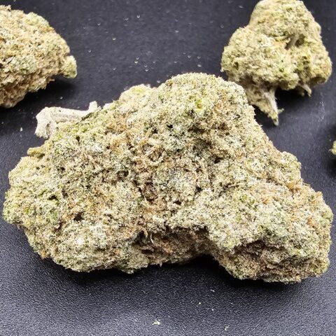 SNOWBALLS CANNALOPE X SUGAR RUSH $10 - $200 OZ (SATIVA) 35% THC