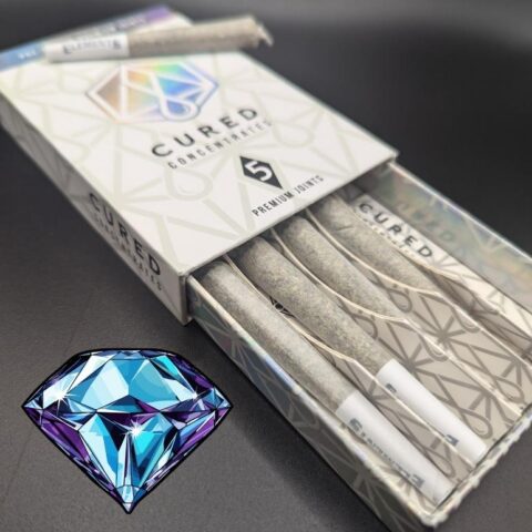 SPACE CADET CURED CONCENTRATES DIAMOND INFUSED PREROLLS ( 5 IN A PACK / 1 GRAM EACH )
